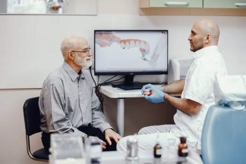 Periimplantito chirurginis gydymas