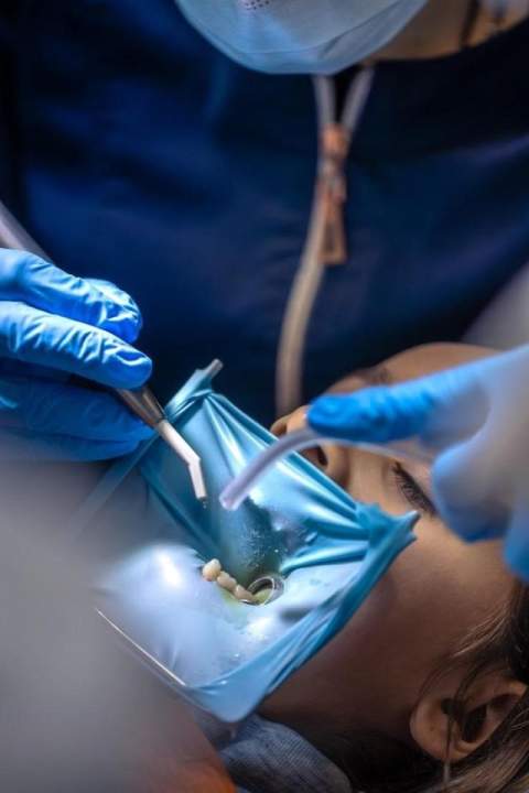 Implantų chirurginis įdiegimas